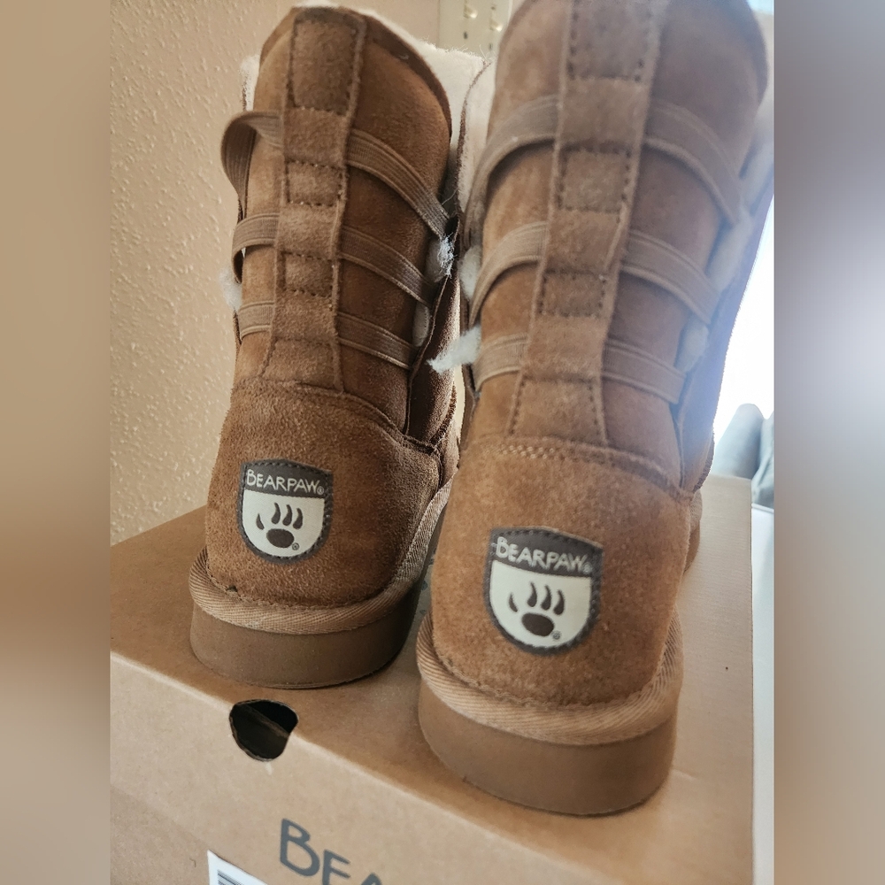 Bearpaw Women's Hickory Boots Sz 8 - Picture 6 of 9